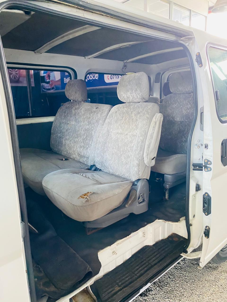 2006 VAN FOR SALE