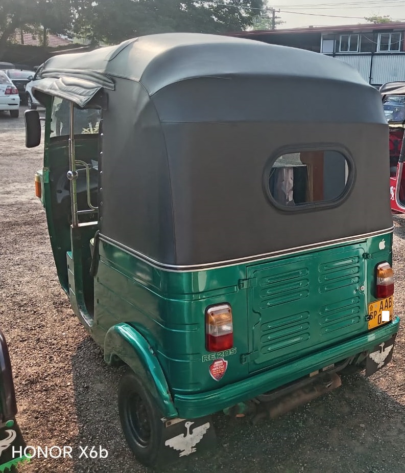 2012 THREE WHEEL FOR SALE