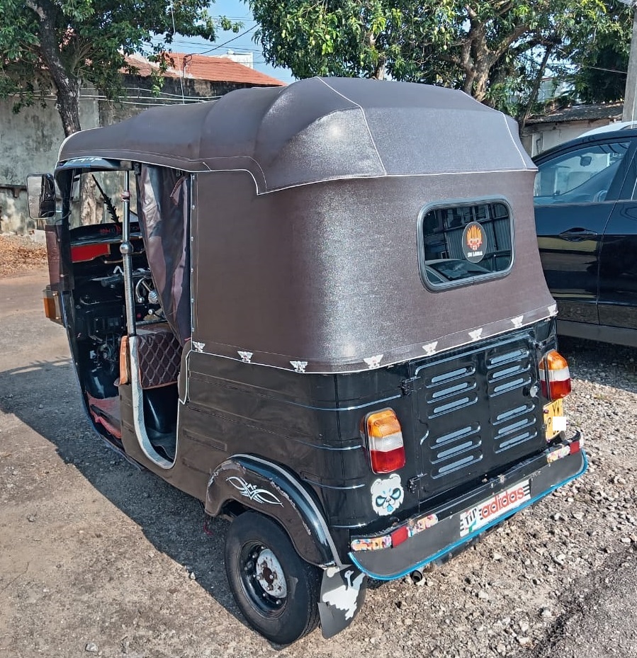 2012 THREE WHEEL FOR SALE