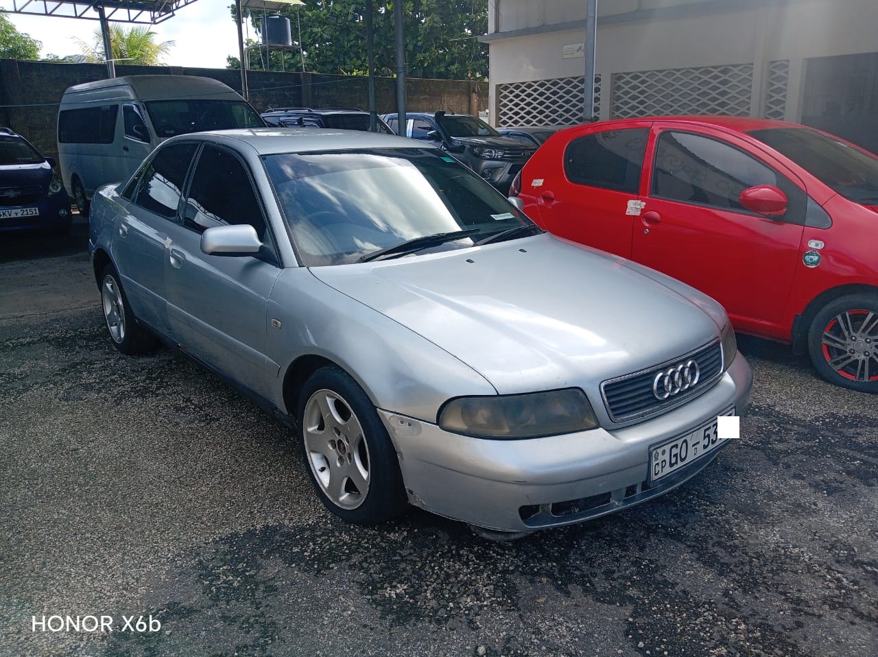 2001 CAR FOR SALE