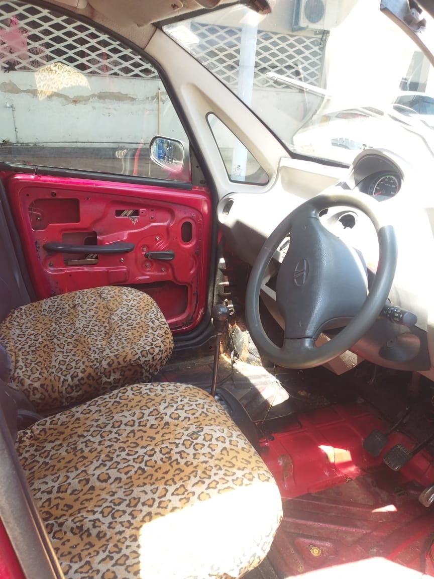 2011 CAR FOR SALE