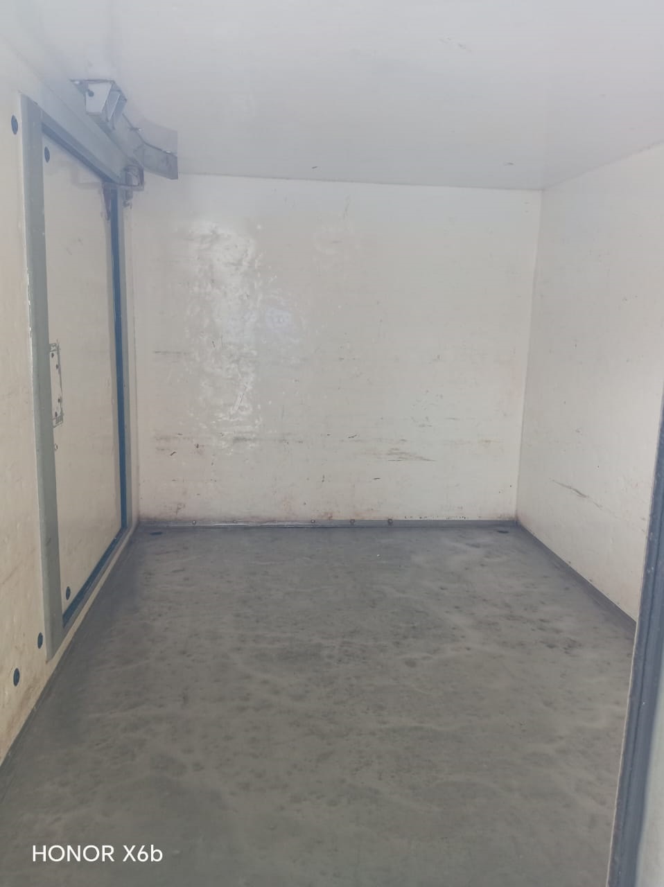 2015 LORRY FOR SALE
