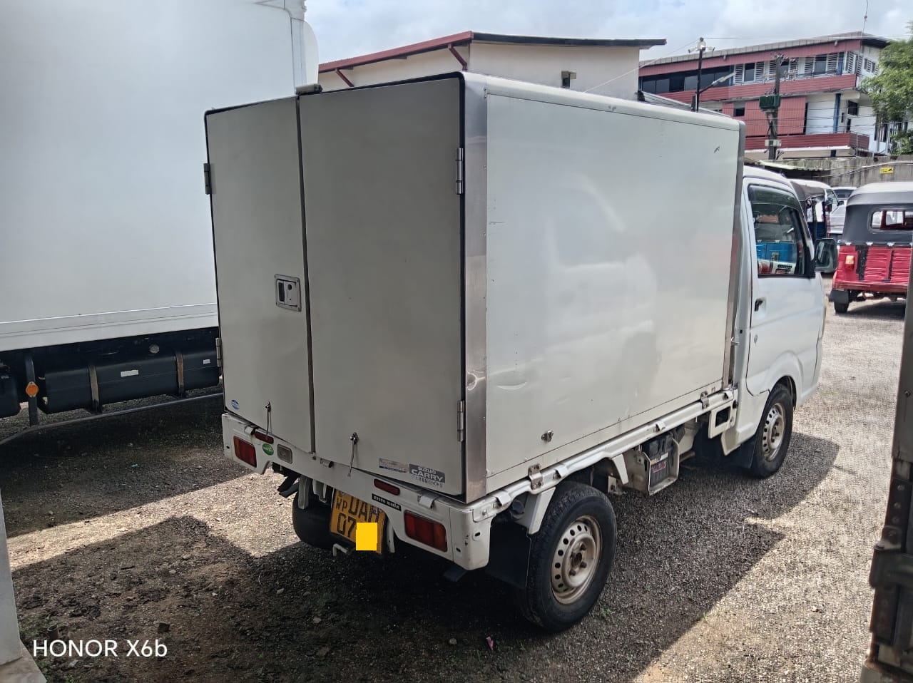 2015 LORRY FOR SALE