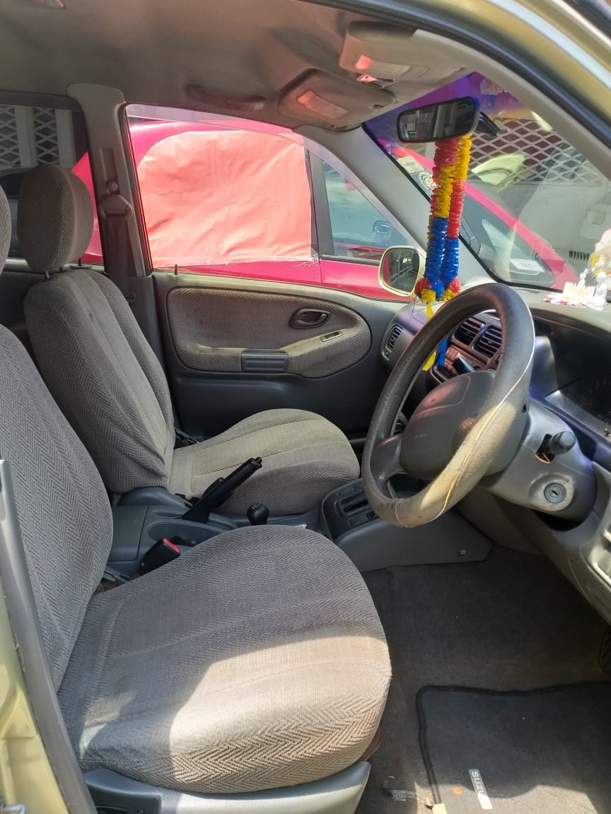 1999 CAR FOR SALE